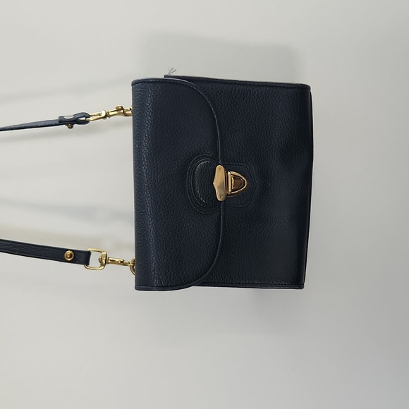 Dooney & Bourke Handbags - Vintage Dooney and Burke Navy Bag